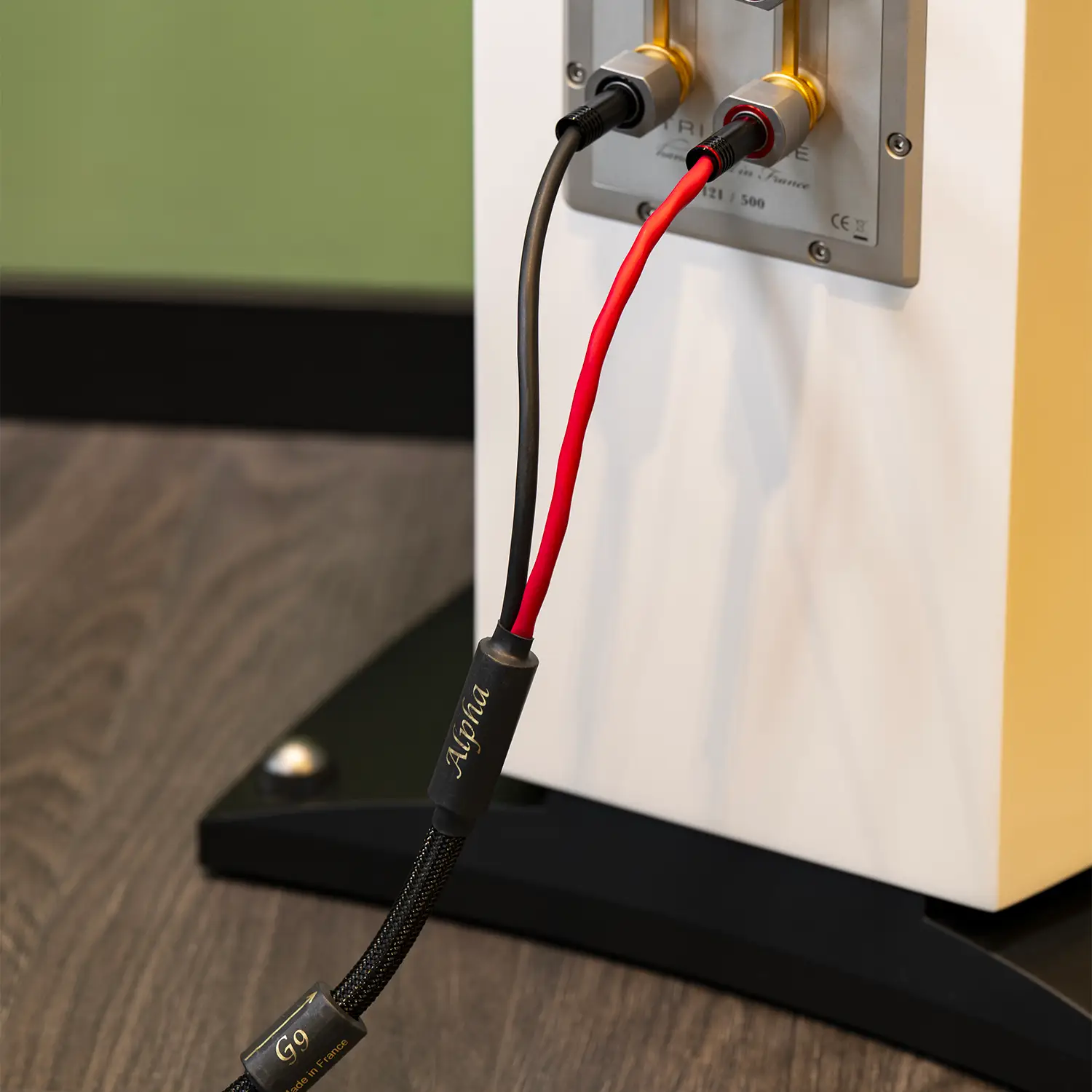 Esprit - Alpha Speaker